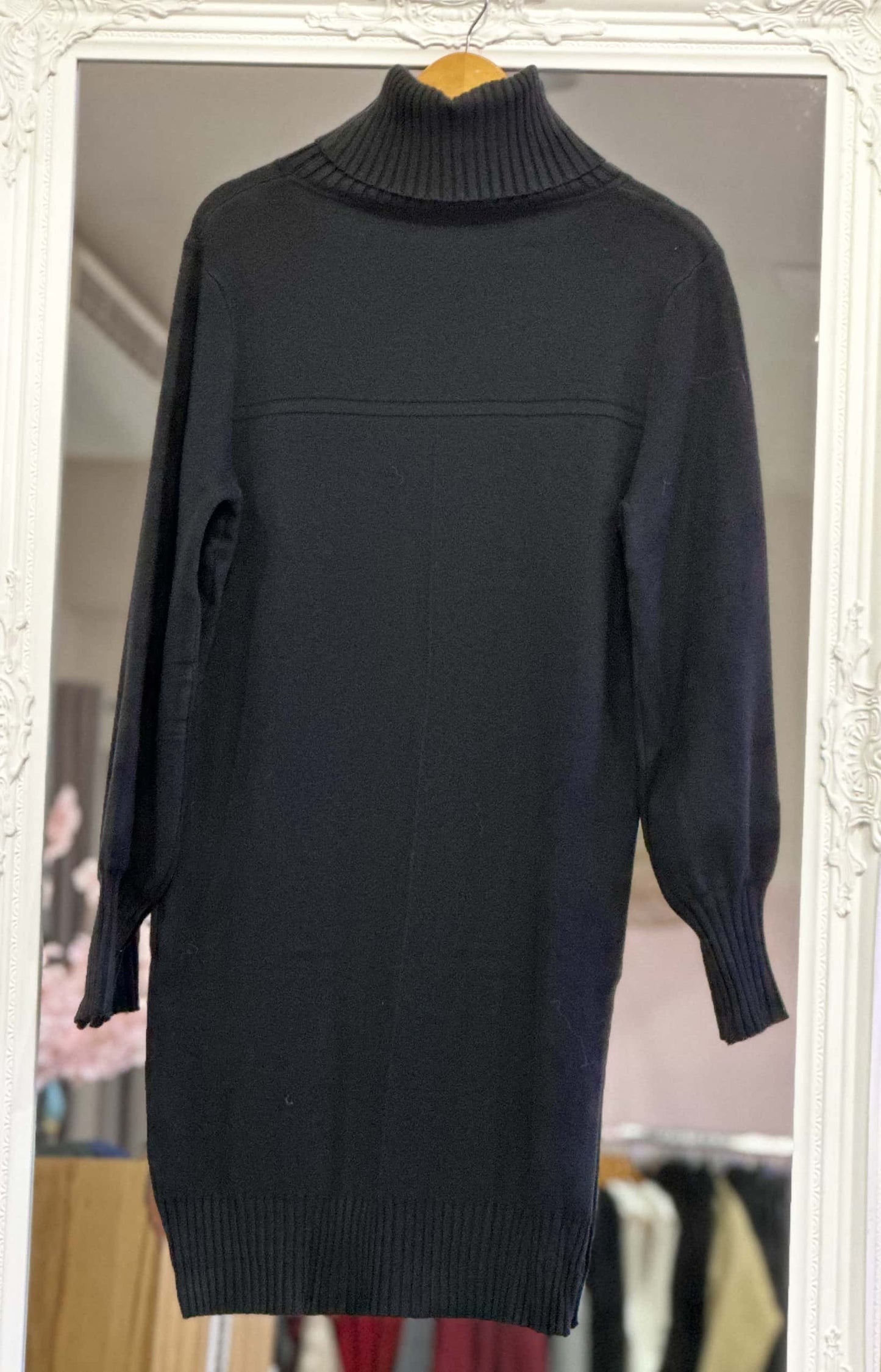 Robe col roulé noir