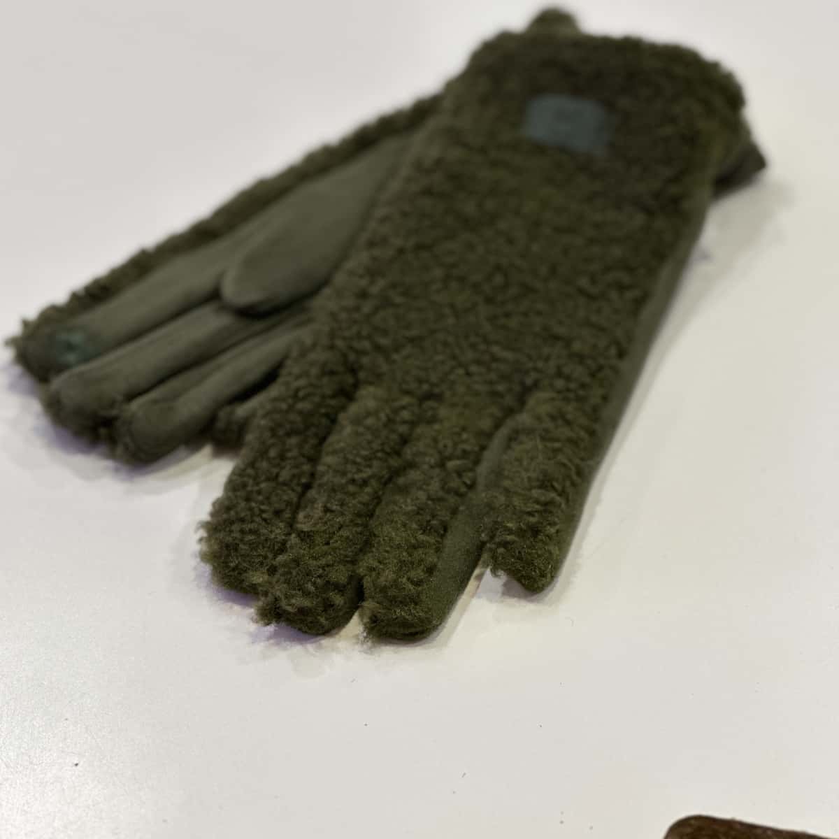 Gants effet bouclettes kaki