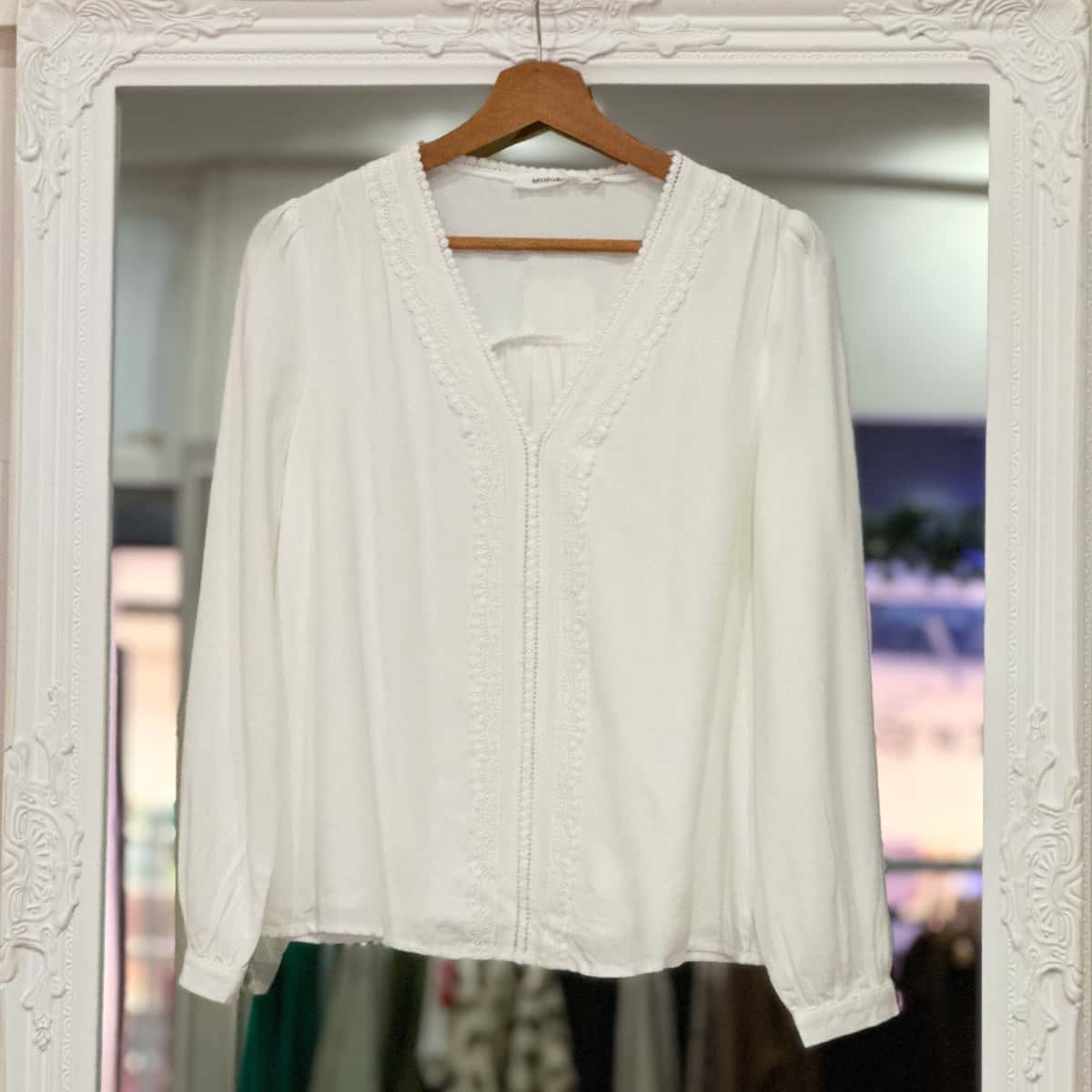 Blouse blanche fine dentelle
