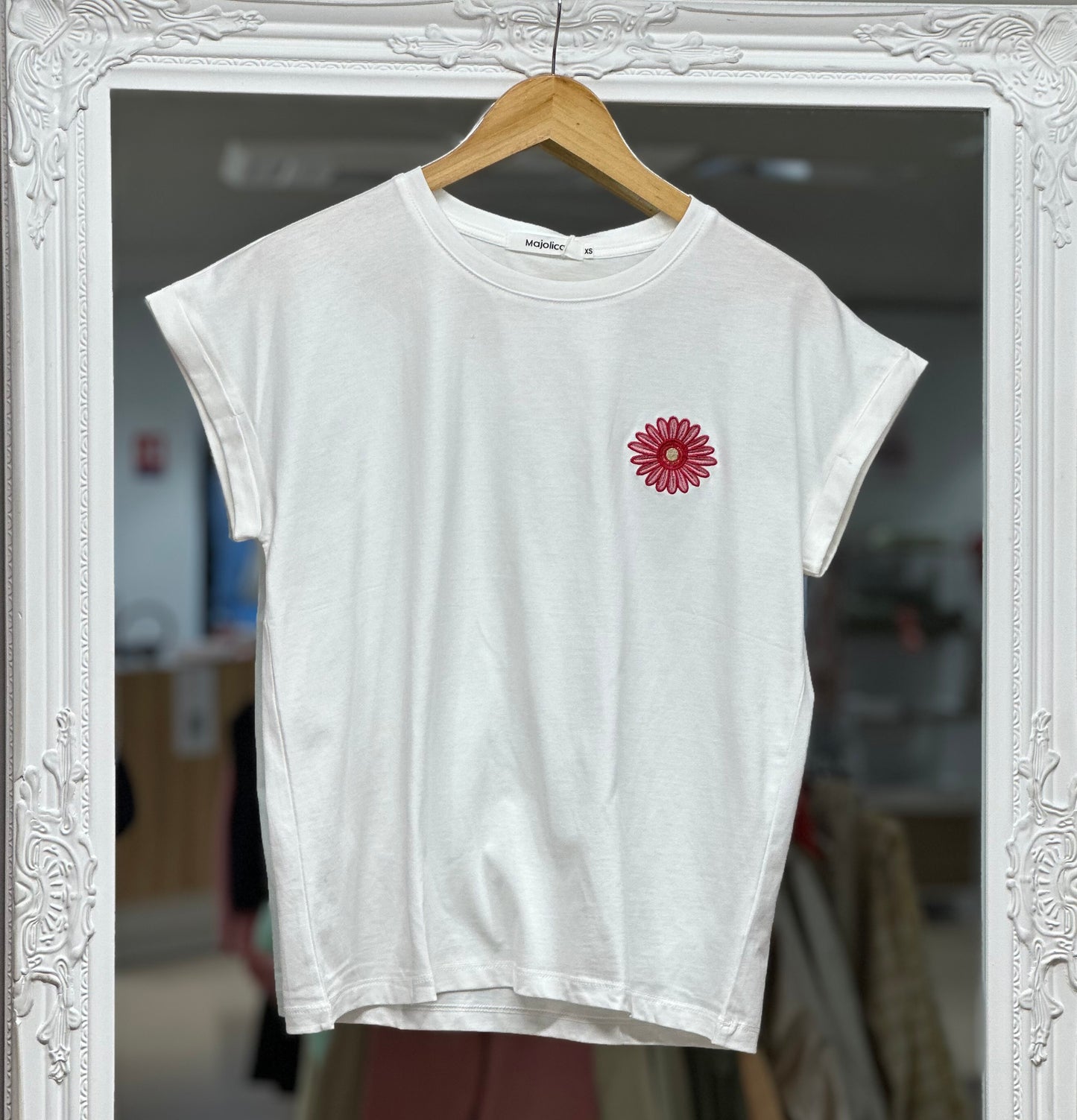 T shirt fleur brodée fuchsia E26