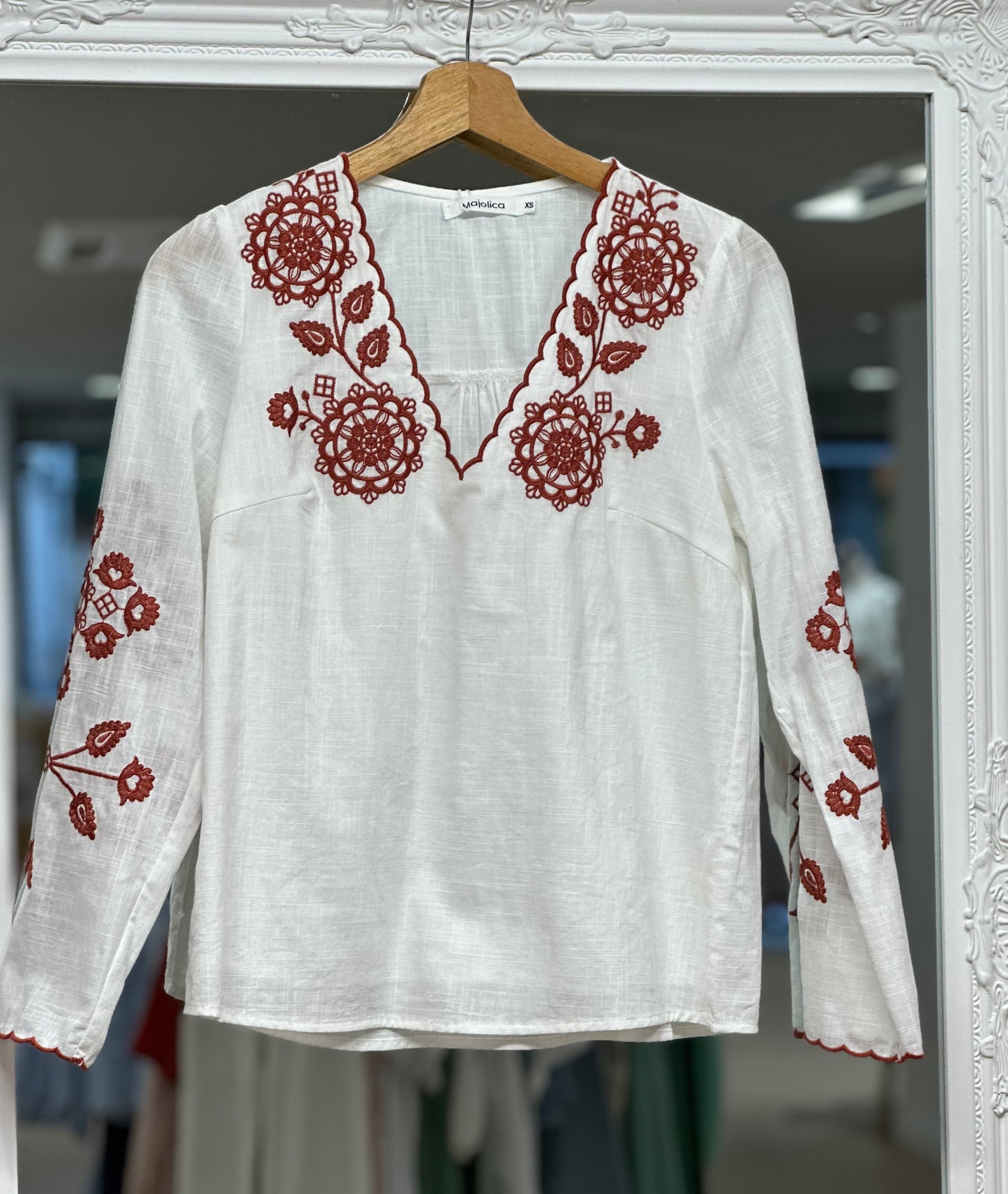 Blouse brodée terracota
