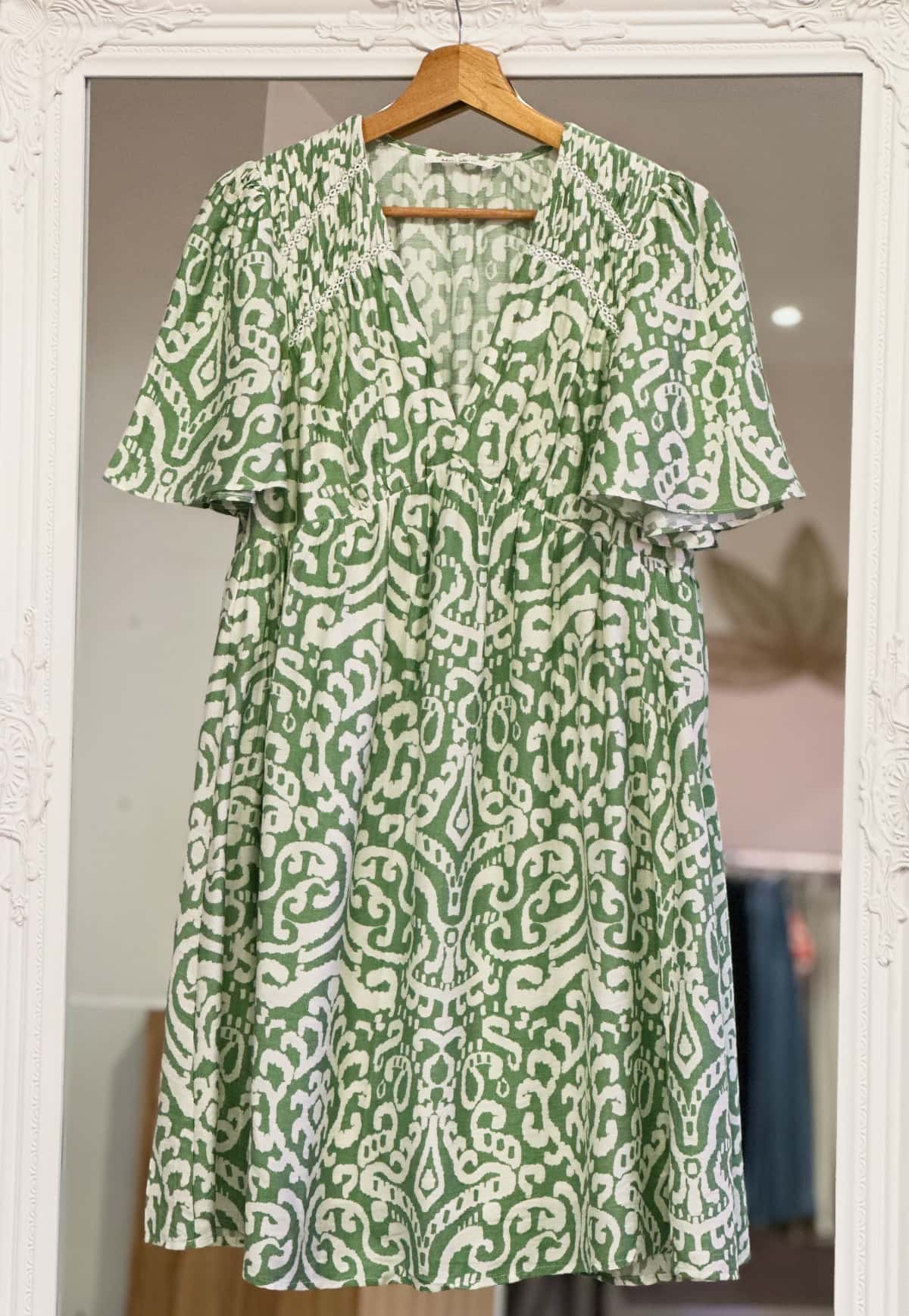 Robe courte evasé imprimé vert/beige