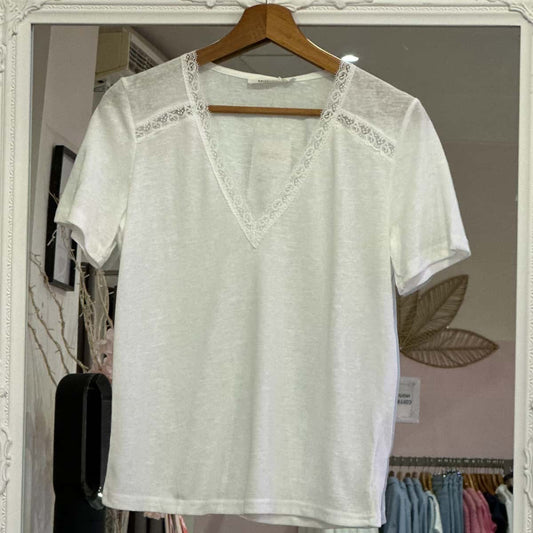 T shirt col V dentelle