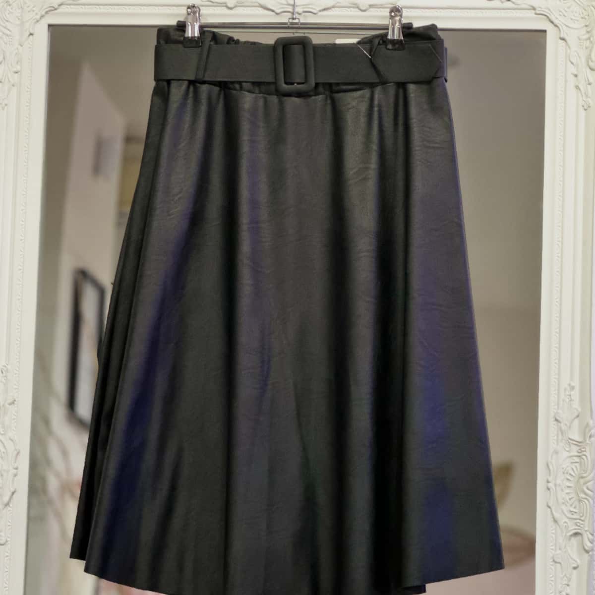 Jupe simili cuir noir