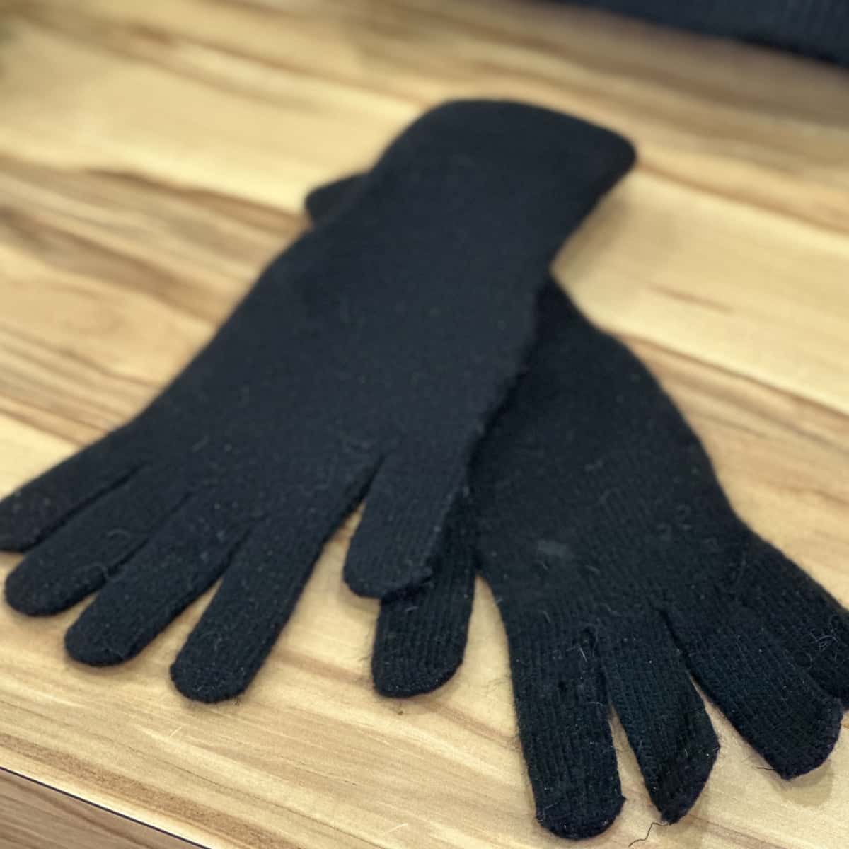 Gants noirs