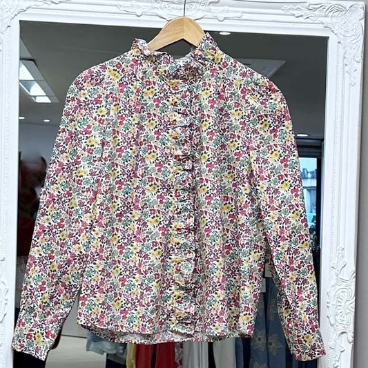 Chemise fleurie col froufrou rouge er jaune