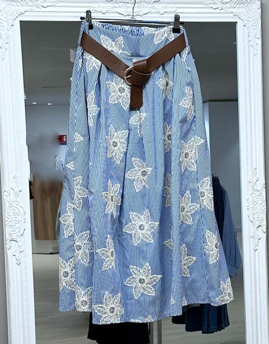 Jupe longue brodée fleurs