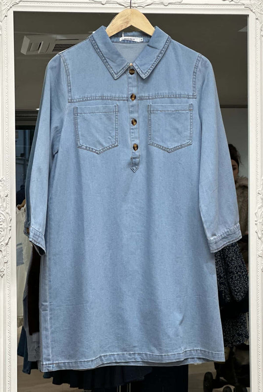 Robe en jean clair E26