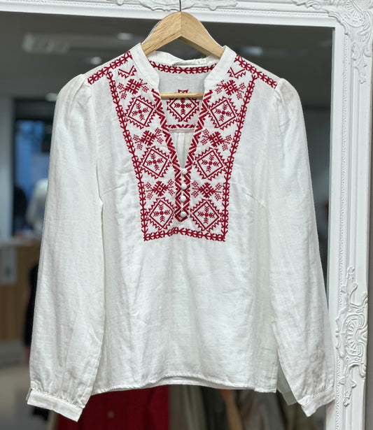 Blouse brodée rougeE26