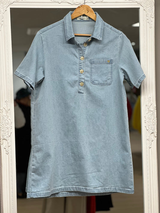 Robe en jean courte E26