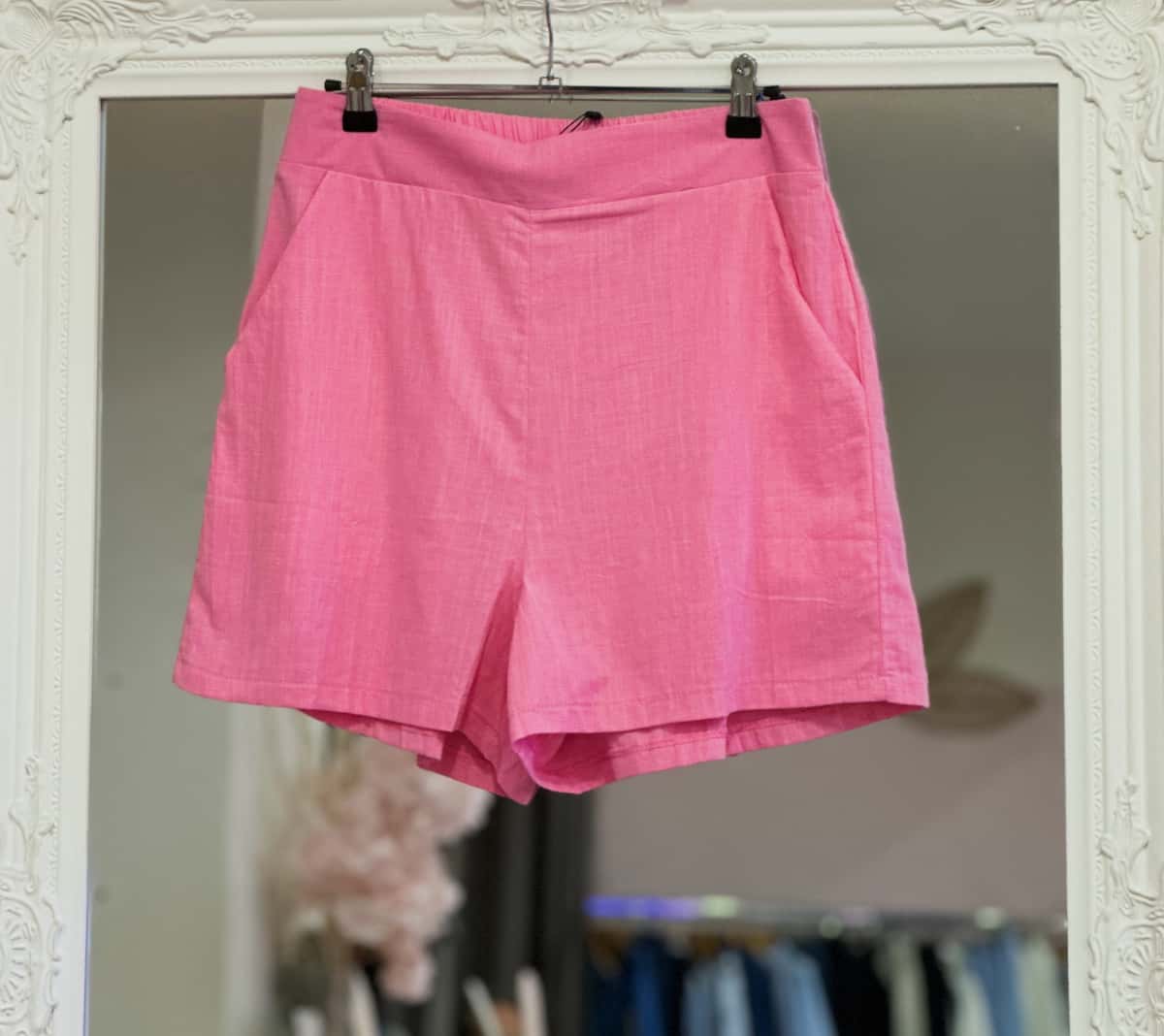 Short rose