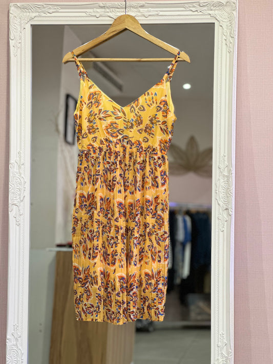 Robe jaune plissée femme